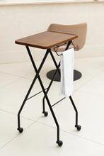 Cargar imagen en el visor de la galería, Bamboo Folding Trolley - Carrito Plegable de Salón Premiun de Bambú