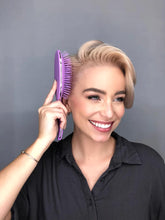 Cargar imagen en el visor de la galería, Purple Reign - Cepillo Desenredante