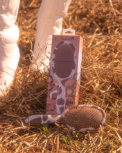 Cargar imagen en el visor de la galería, Yeehaw - Cepillo Desenredante
